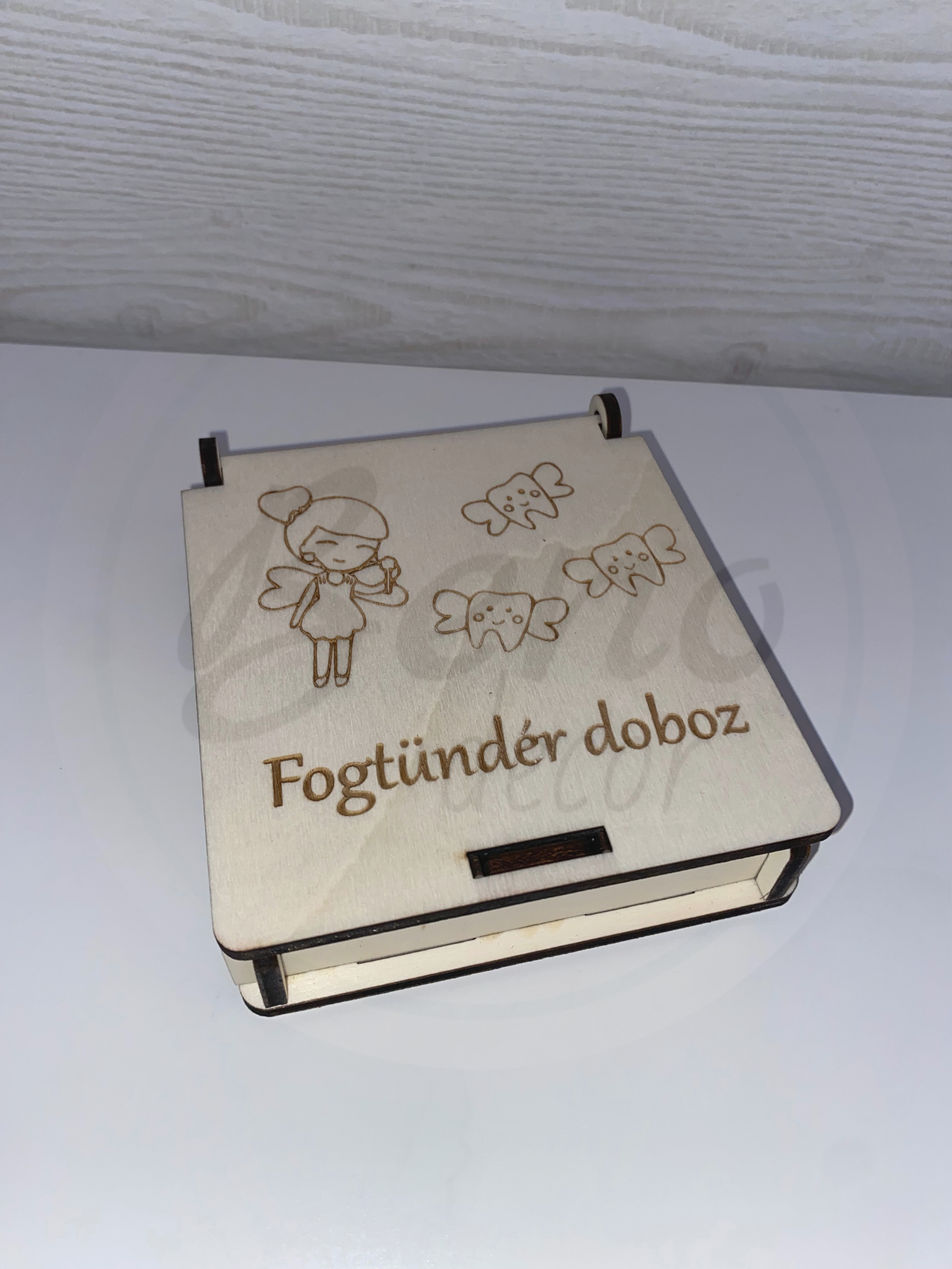 Egyedi gravírozott fogtündér doboz – fogtartó doboz gyermekeknek