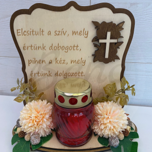 Kegyeleti sírdísz mécsessel – ,,Elcsitult a szív, mely értünk…’’